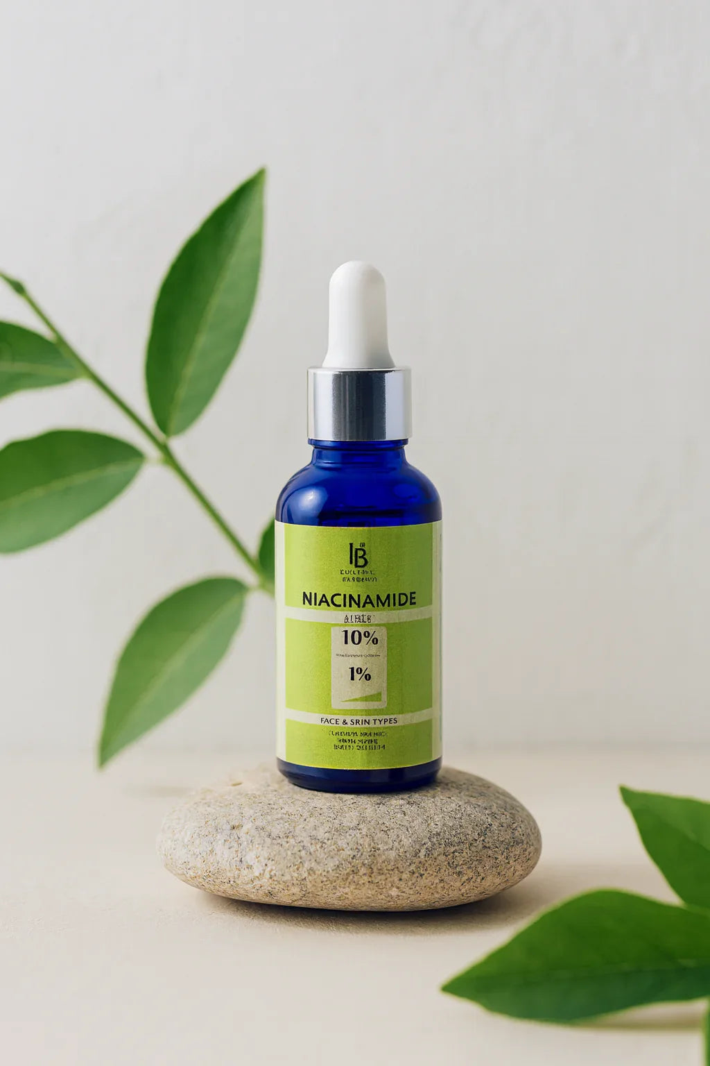 Lab Beauty Niacinamide Serum – Pore Minimizing, Brightening & Oil Control Formula.