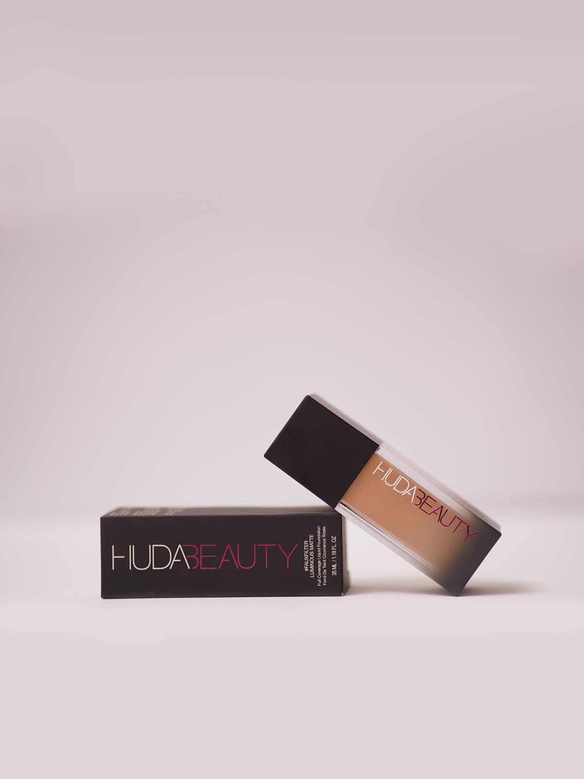 Huda Beauty Faux Filter Foundation