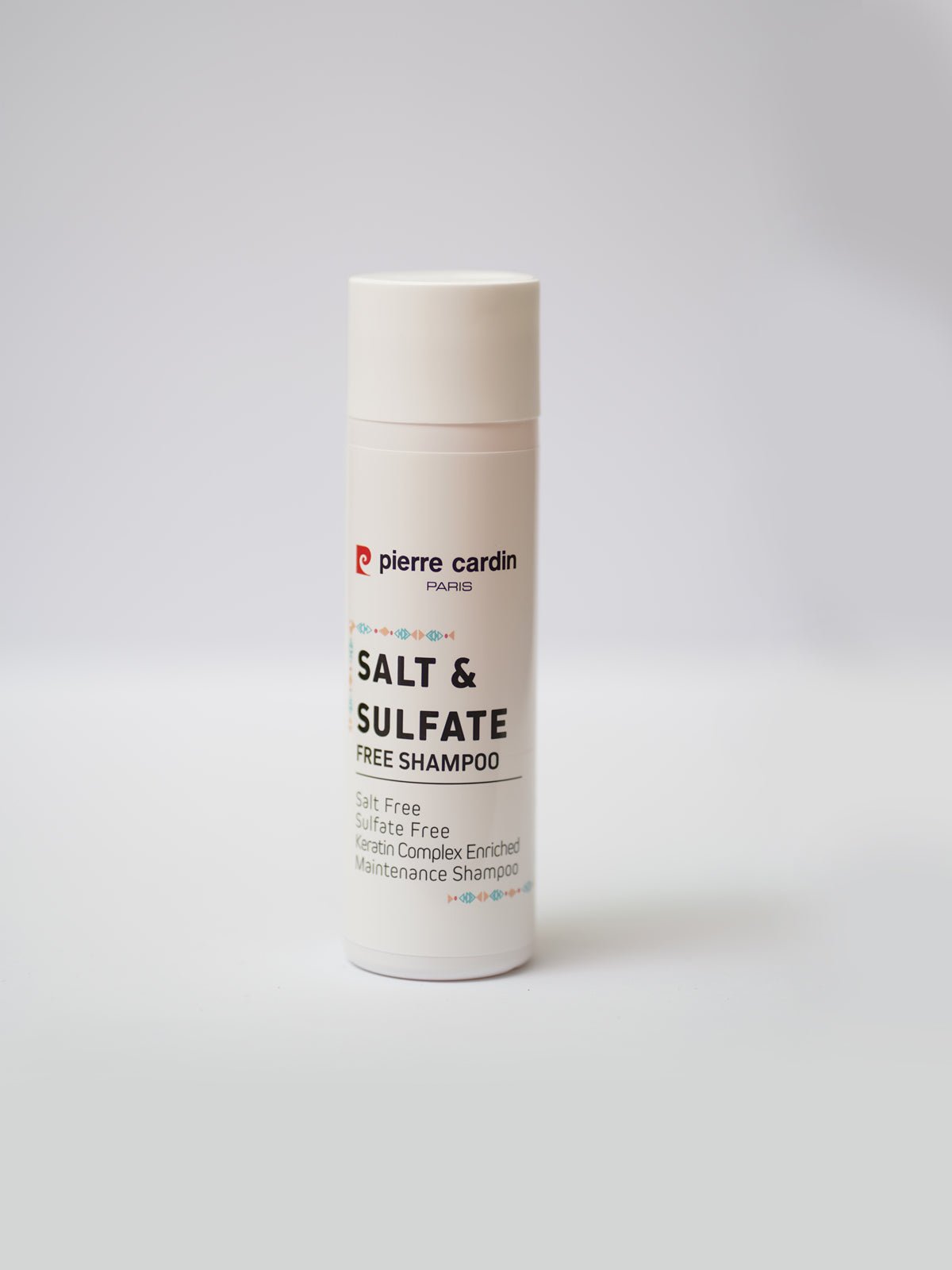 Salt-Free Shampoo Protects Color, Nourishes Hair