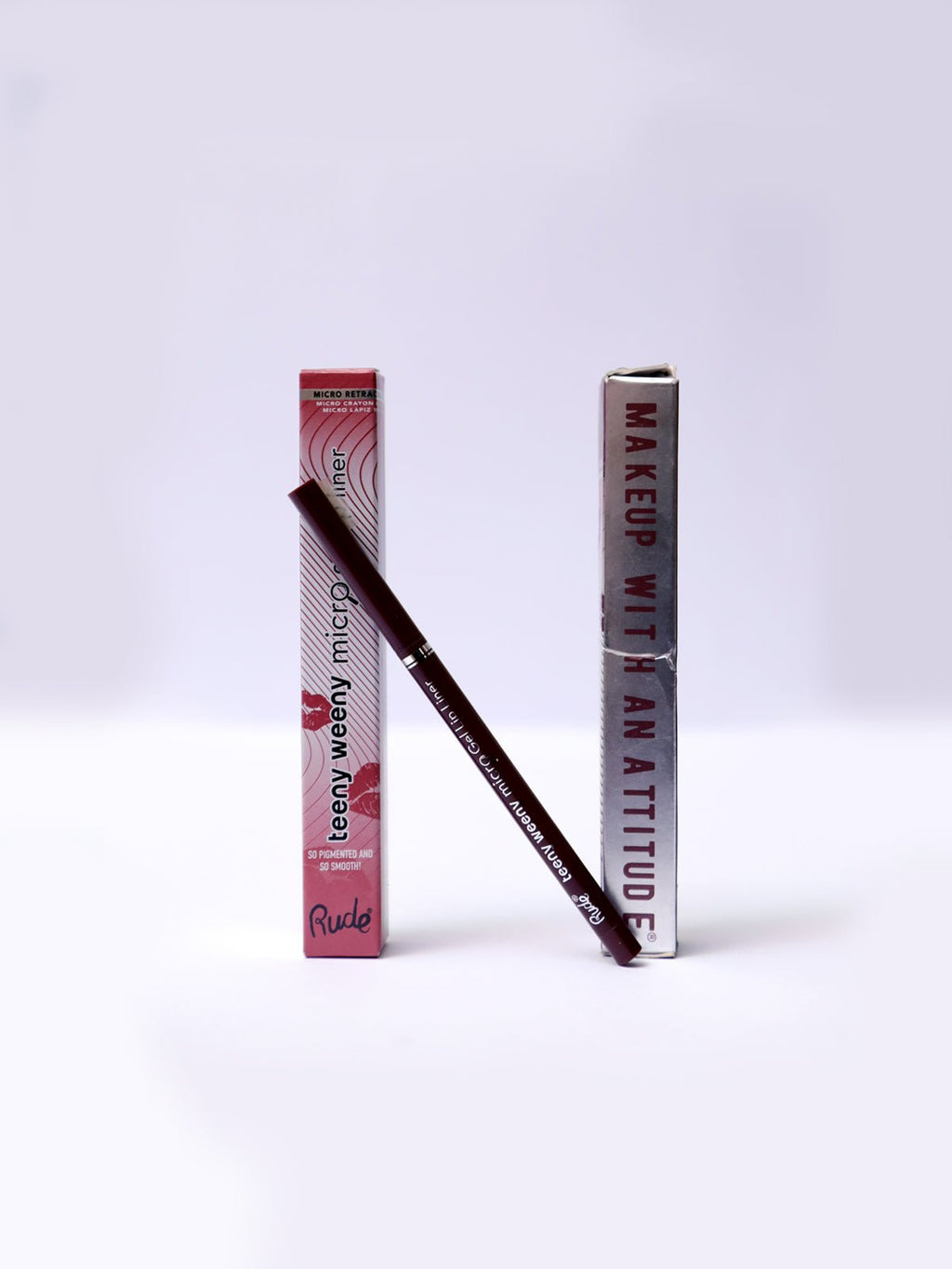 Lip Liner That Shapes With Ultra Precision