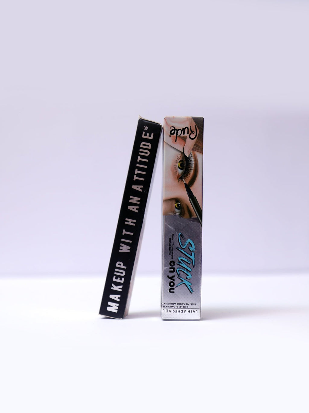 Waterproof Lash Adhesive Liner for Effortless Application