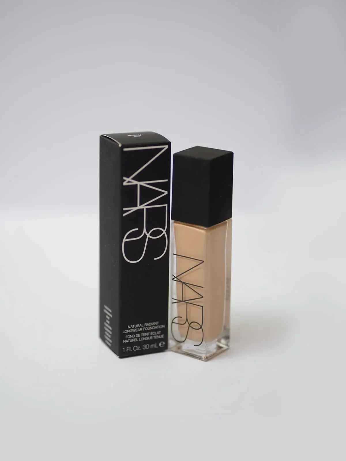 NARS Natural Radiant Longwear Foundation bottle and box, creamy beige makeup for flawless skin