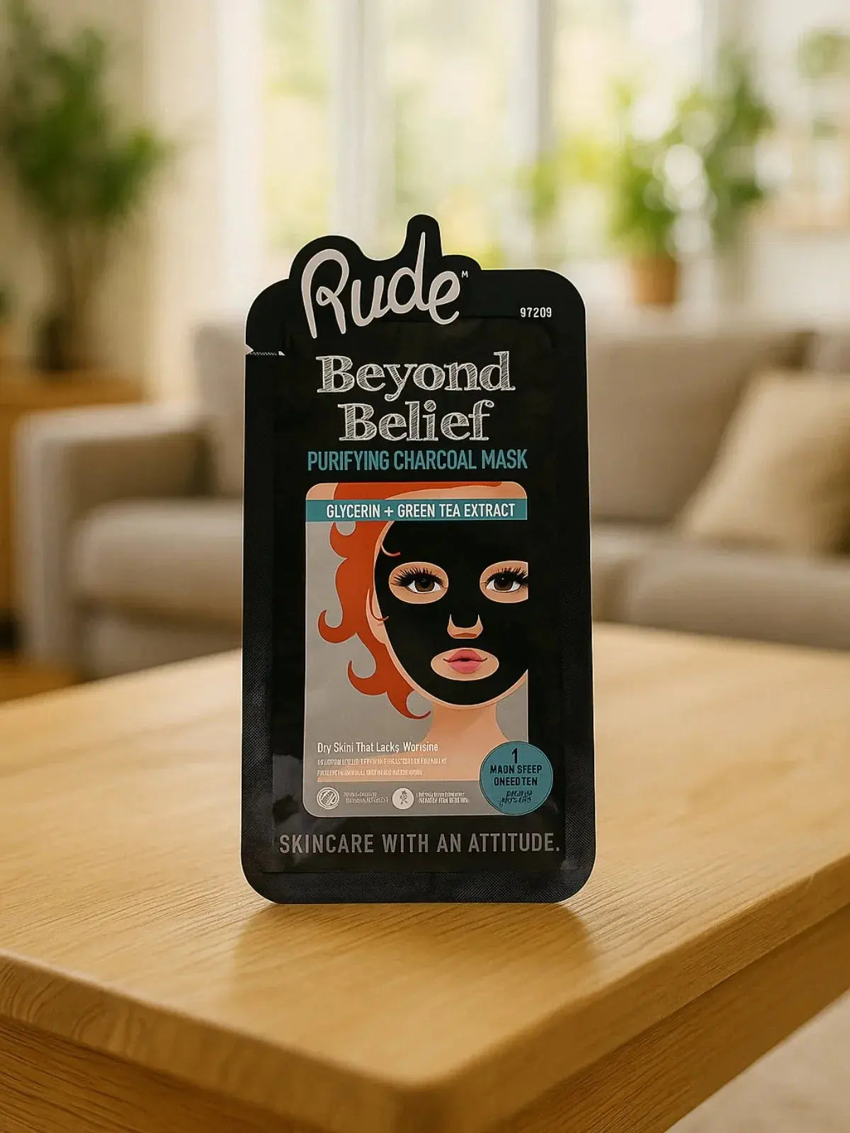 Rude Charcoal Face Mask Detoxifies And Revitalizes Skin - LAB BEAUTY