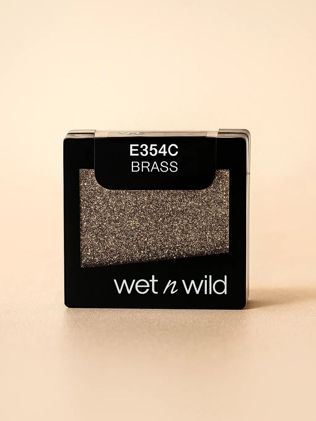 Glitter Eyeshadow for Stunning, Long-Lasting Glamour