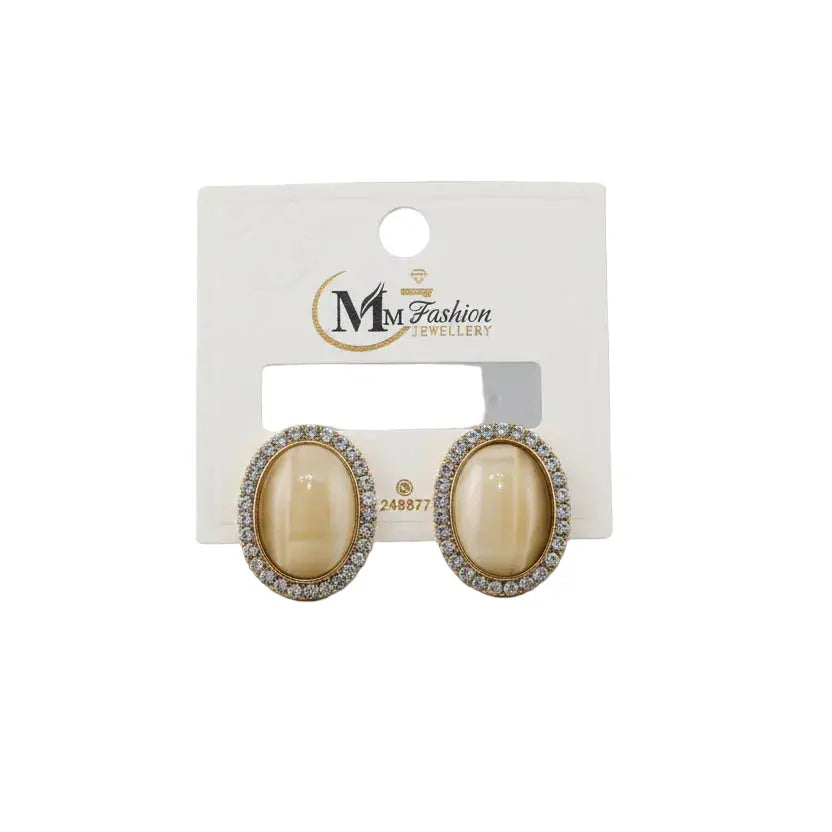 Elegant Oval Stone Stud Earrings with Crystal Border – Gold Finish LAB BEAUTY