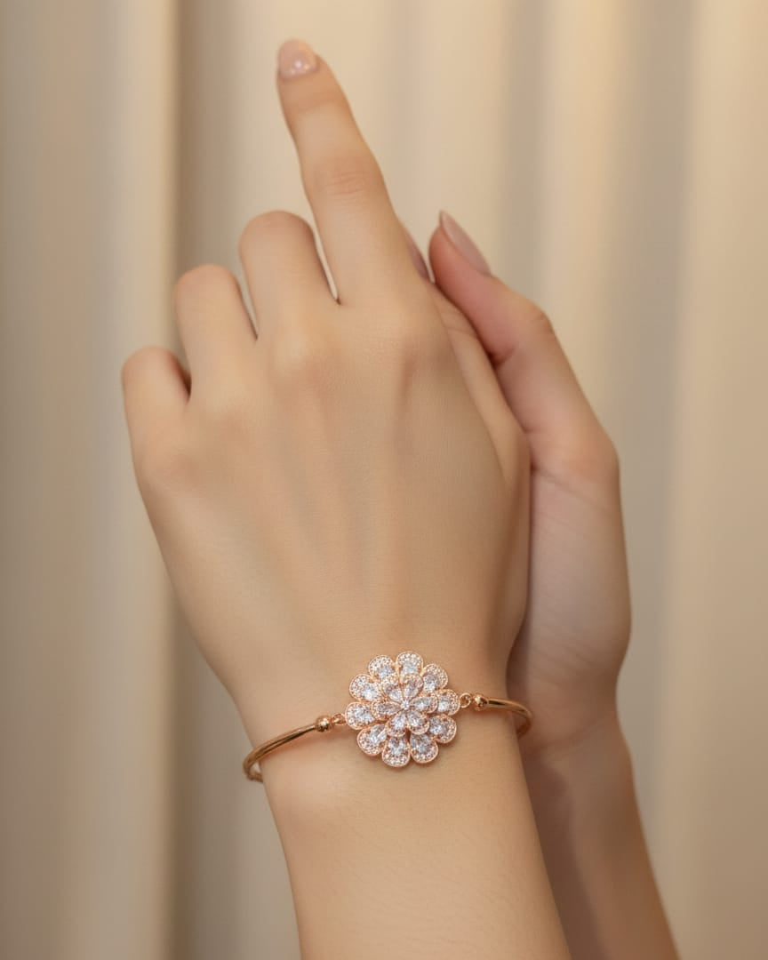 Black & White Golden Kara Bracelet – Elegant Traditional & Party Wear