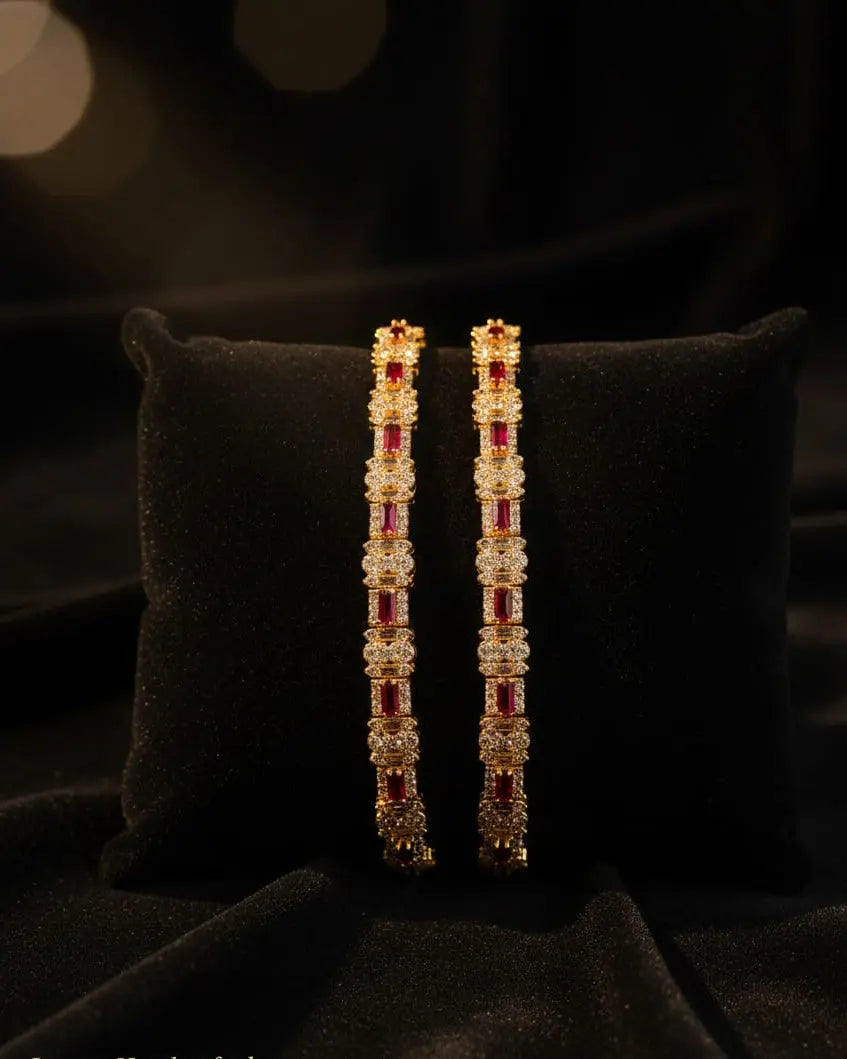Luxury Gold-Tone Tennis Bracelet – Ruby Red & Clear Crystal Links LAB BEAUTY